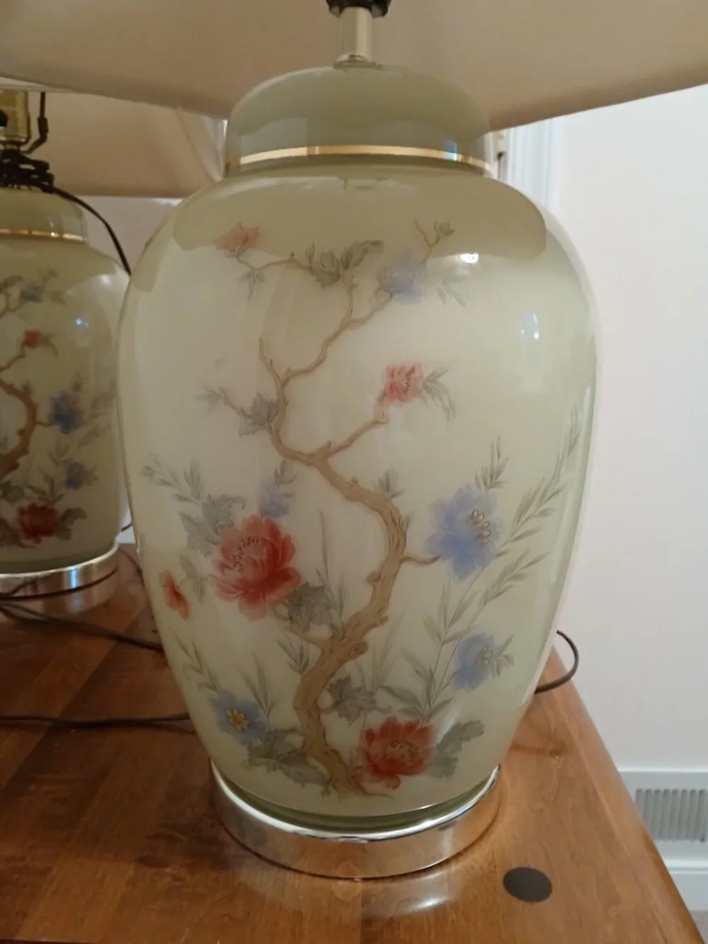 a pair of vtg Oriental Ginger Jar Style Lamps